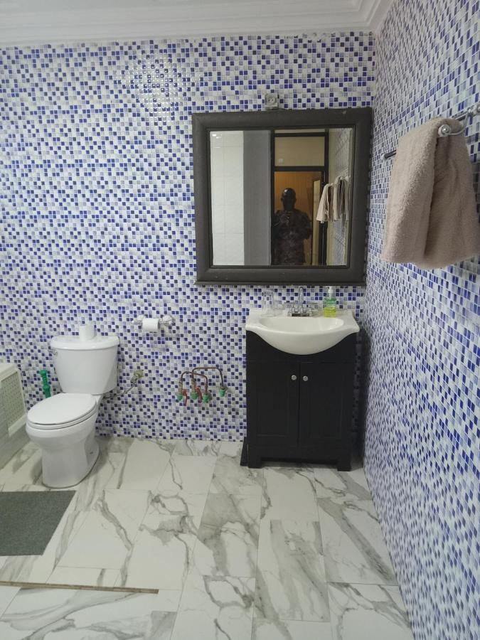 Апартаменты Oasis Lawafossi Бобо-Диуласо Экстерьер фото